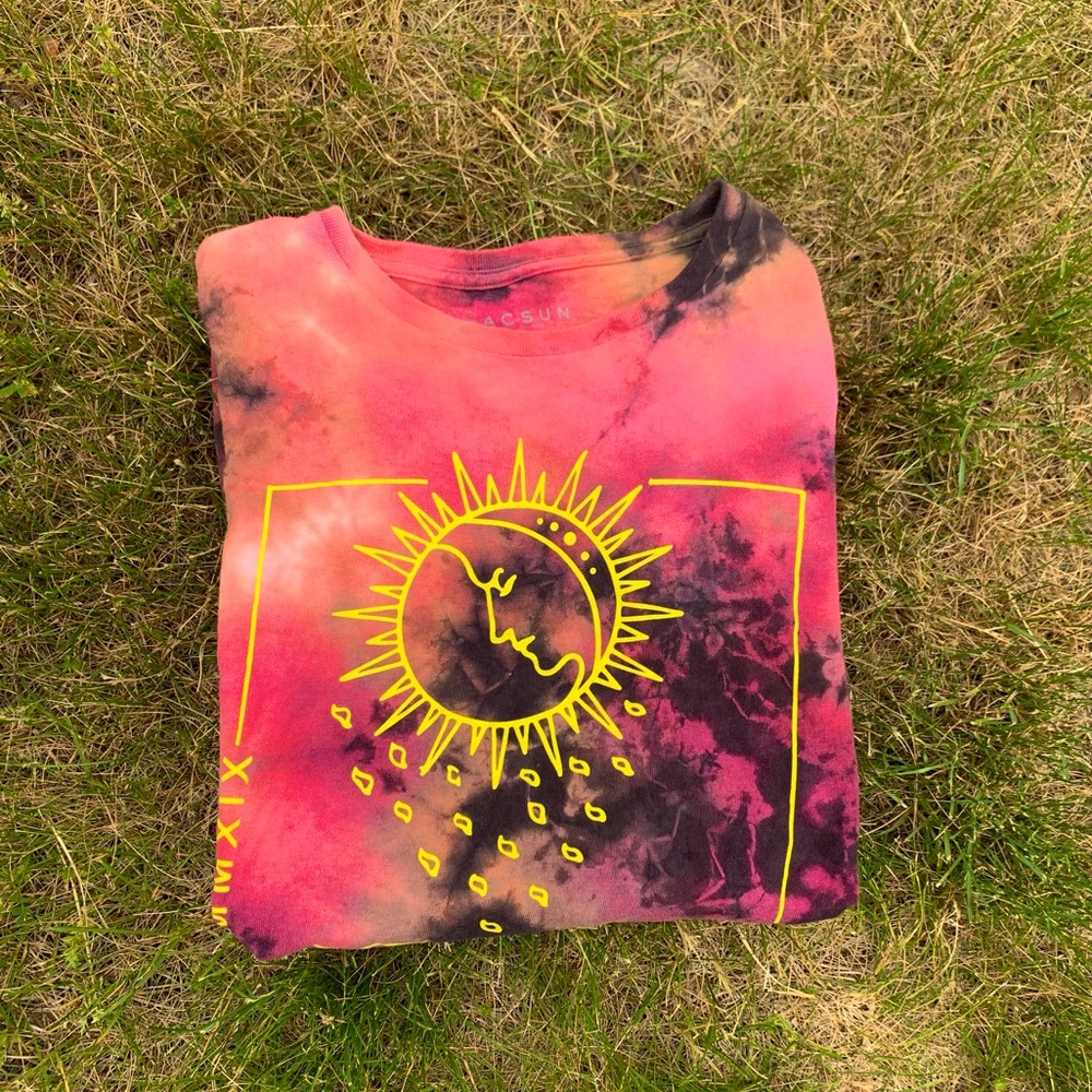 PacSun RARE Zodiac 2 Long Sleeve T-Shirt